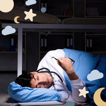 Osoba odpoczywająca w zaciemnionej sypialni po nocnej zmianie